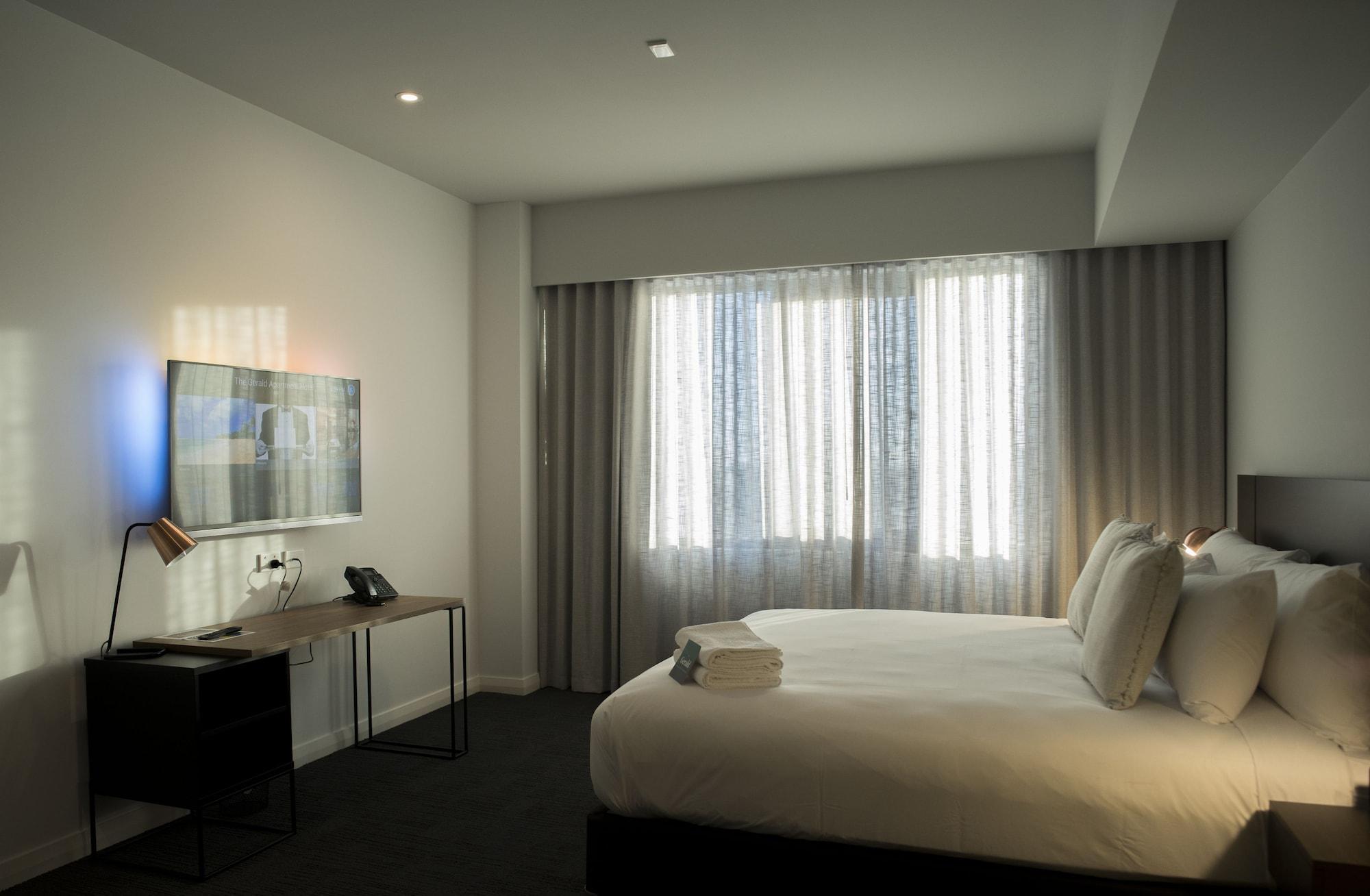 גרלדטון The Gerald Apartment Hotel מראה חיצוני תמונה