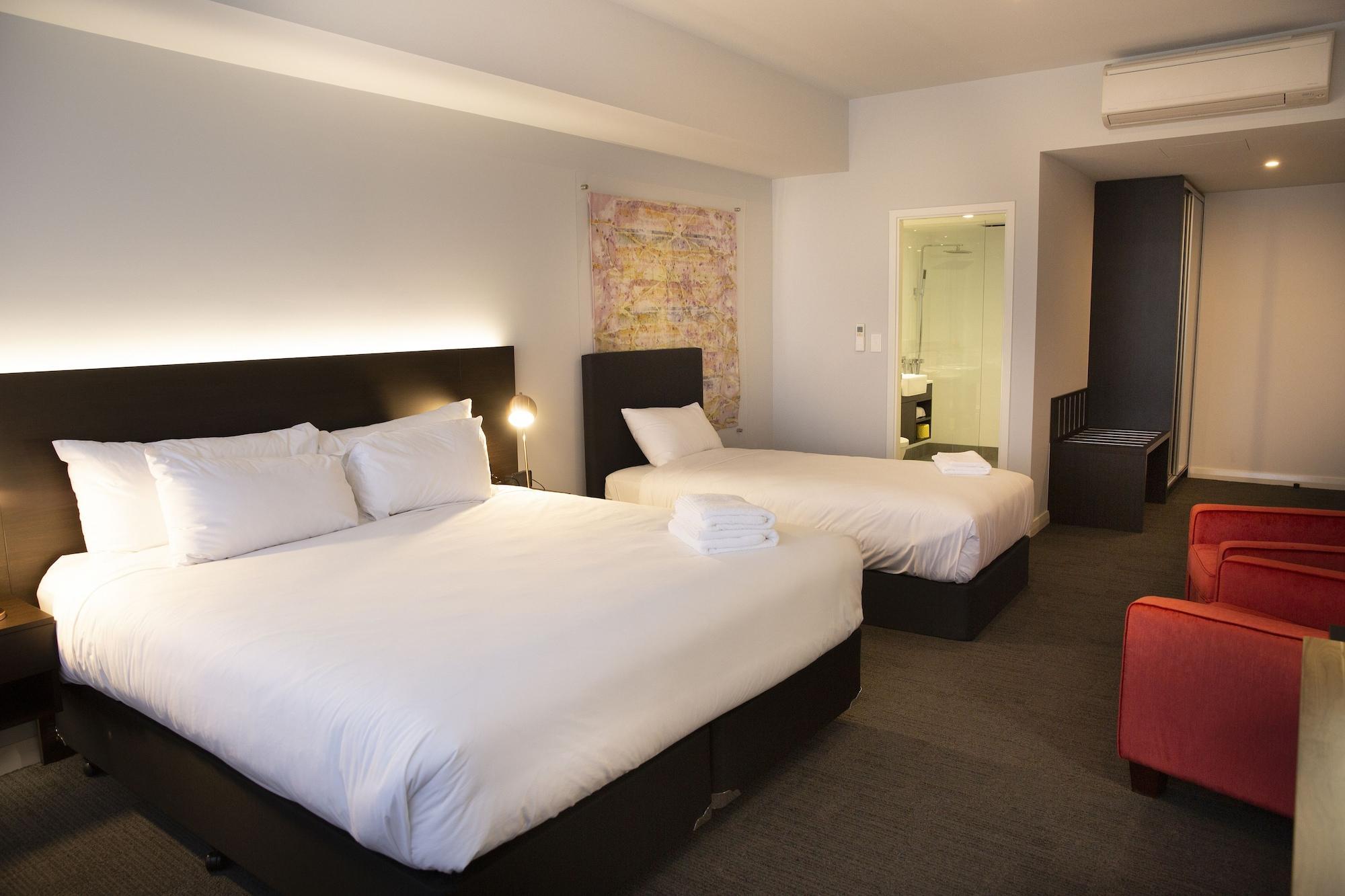 גרלדטון The Gerald Apartment Hotel מראה חיצוני תמונה