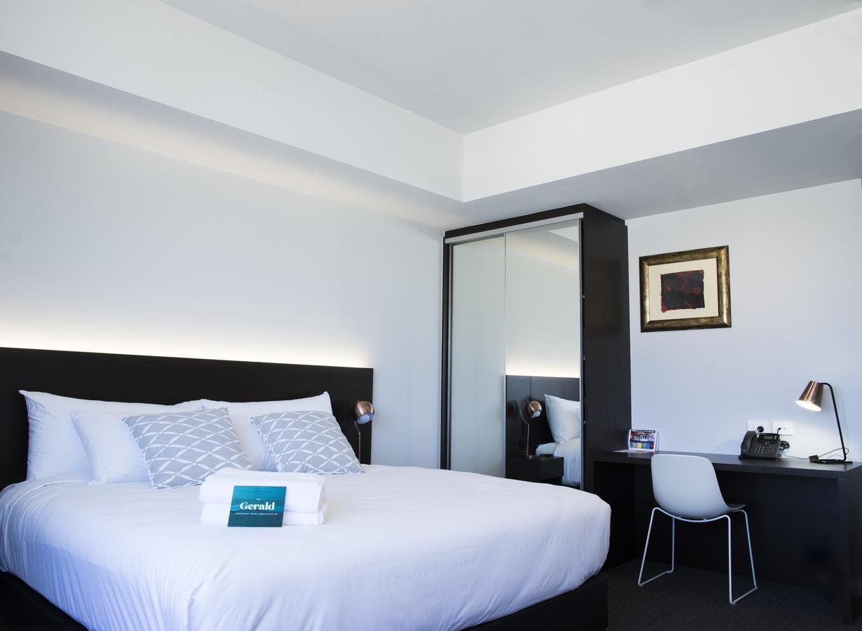 גרלדטון The Gerald Apartment Hotel מראה חיצוני תמונה